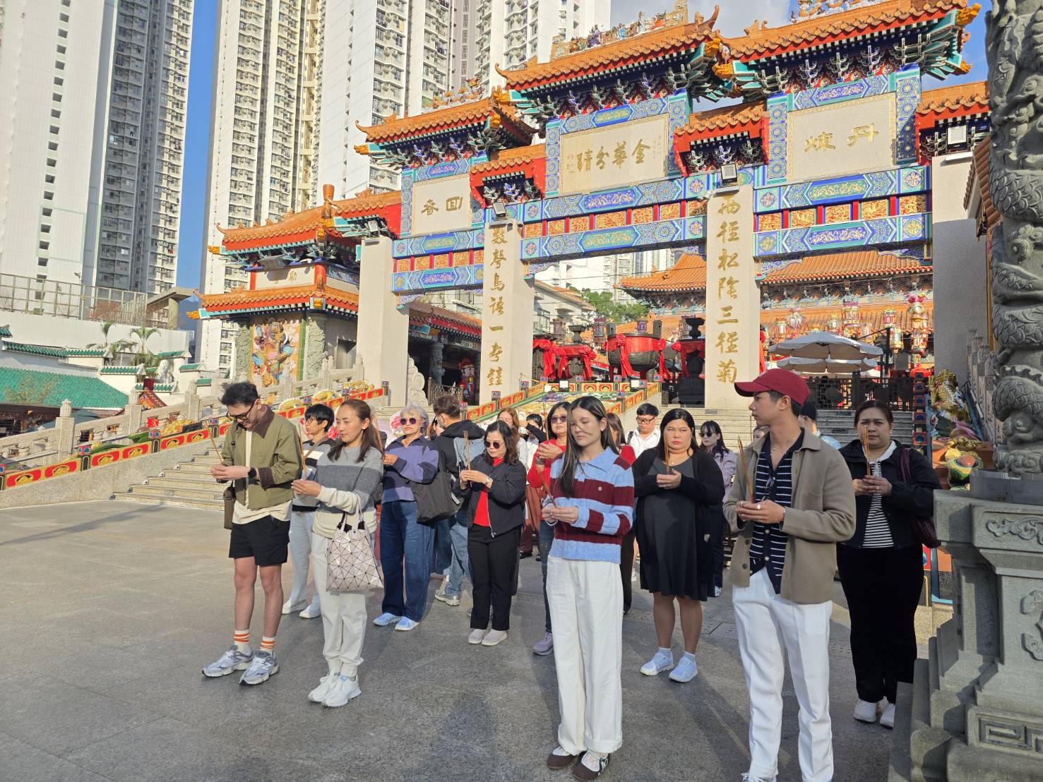 MVL-HKG01-EK ฮ่องกงมูเสริมพลังไหว้พระ 6วัดดัง Freeday 1วัน 3วัน 2คืน & MVL-HKG02-EK ฮ่องกงมูจัดหนัก 9 วัดดัง สักการะ องค์แชกง องค์เก่าแก่600ปี 3วัน2คืน