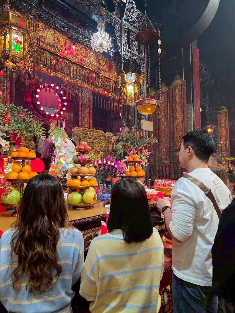 MVL-HKG02-HX : ฮ่องกง มูเสริมพลังไหว้พระ 6วัด FREEDAY 1วัน 4วัน 2คืน