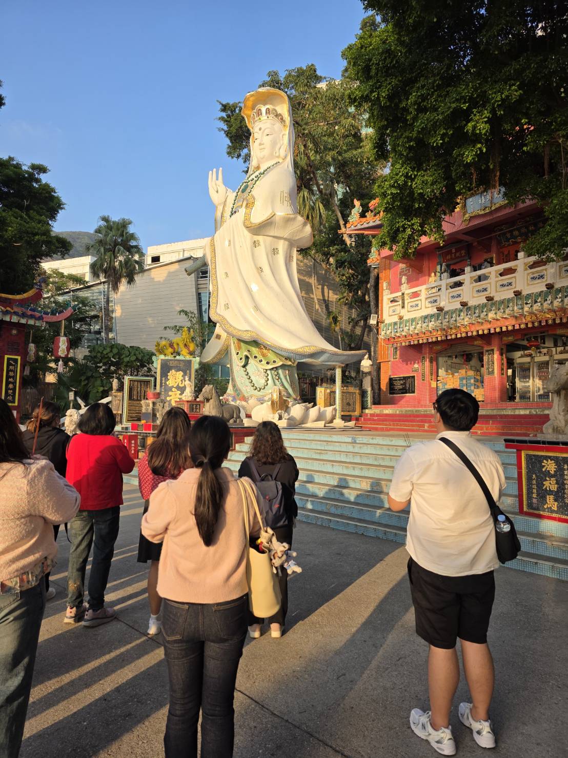 MVL-HKG01-EK ฮ่องกงมูเสริมพลังไหว้พระ 6วัดดัง Freeday 1วัน 3วัน 2คืน & MVL-HKG02-EK ฮ่องกงมูจัดหนัก 9 วัดดัง สักการะ องค์แชกง องค์เก่าแก่600ปี 3วัน2คืน